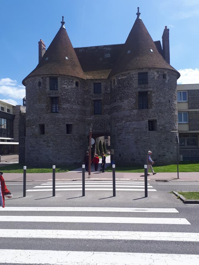 Le Kaleho, Grand Duplex Au Coeur De Dieppe - Netflix Екстер'єр фото